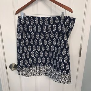 Talbots skirt in like-new condition. Talbots makes great quality skirts.